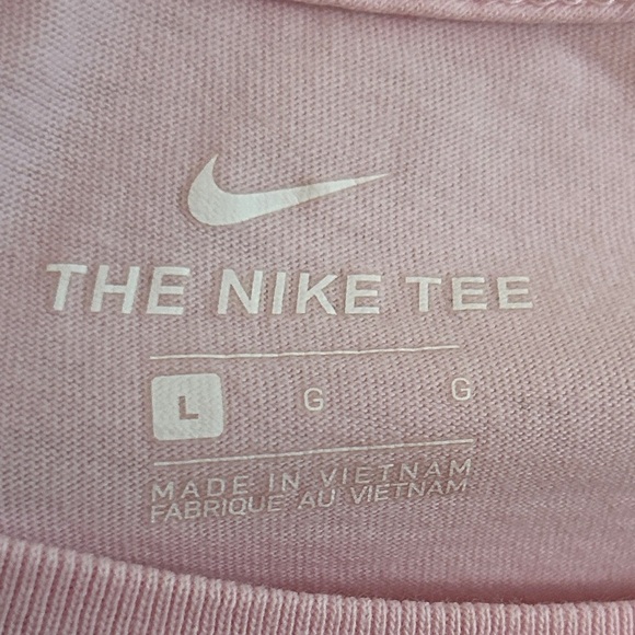 Nike Kids Light Pink Short Sleeve Tee, Youth Size L - Picture 3 of 4
